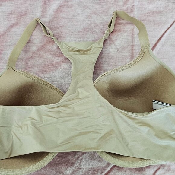 VS Perfect Shape Racerback Push-Up Bra - Picture 6 of 8